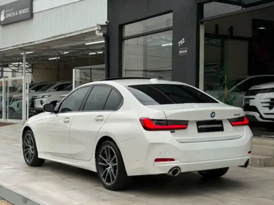 BMW-320i-2.0 16V TURBO FLEX SPORT GP AUTOMÁTICO BMW-320i-2024