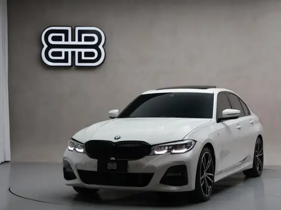 BMW-320i-2.0 16V TURBO GASOLINA M SPORT AUTOMÁTICO BMW-320i-2020