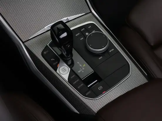 BMW-320i-2.0 16V TURBO GASOLINA M SPORT AUTOMÁTICO BMW-320i-2020
