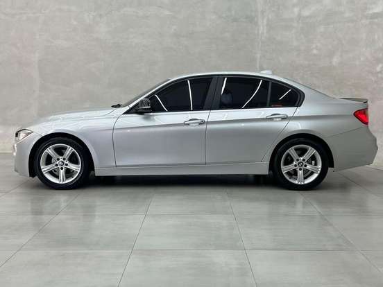 BMW-320i-2.0 16V TURBO ACTIVE FLEX 4P AUTOMÁTICO BMW-320i-2013