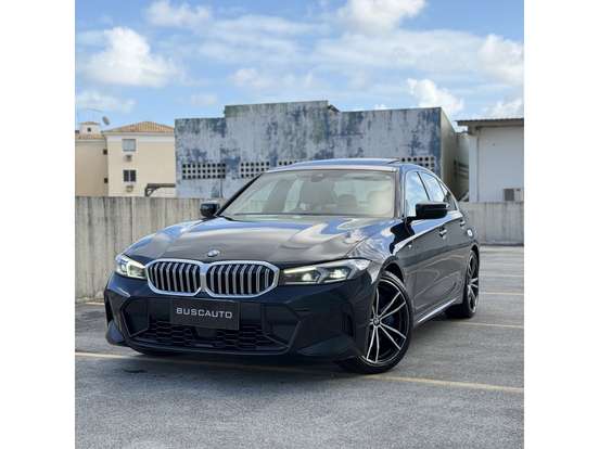 BMW-320i-2023