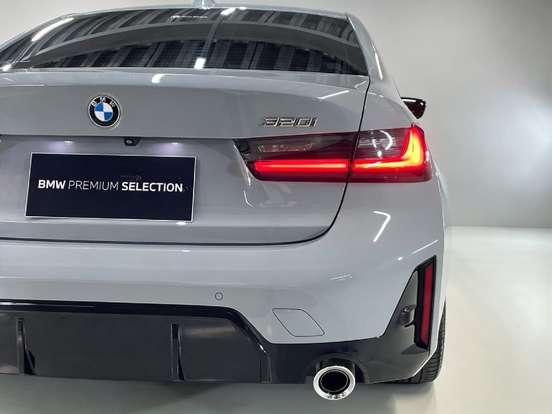 BMW-320i-2.0 16V TURBO FLEX M SPORT AUTOMÁTICO BMW-320i-2025
