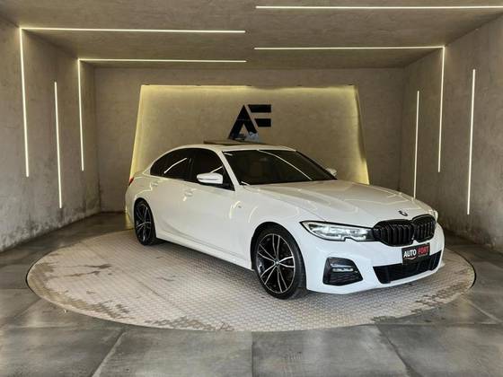 BMW 320i 2.0 16V TURBO GASOLINA M SPORT AUTOMÁTICO