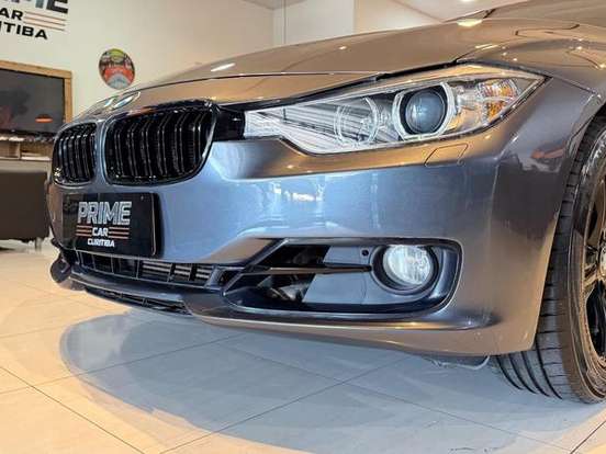 BMW-320i-2.0 SPORT GP 16V TURBO GASOLINA 4P AUTOMÁTICO BMW-320i-2013