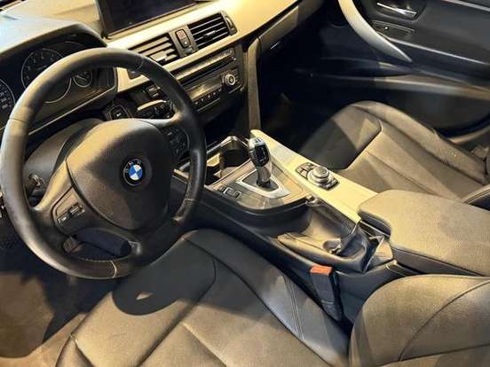 BMW-320i-2.0 SPORT GP 16V TURBO GASOLINA 4P AUTOMÁTICO BMW-320i-2013