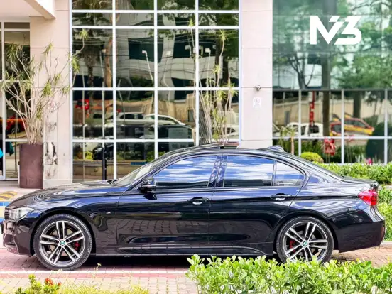 BMW-328i-2.0 M SPORT 16V ACTIVEFLEX 4P AUTOMÁTICO BMW-328i-2017