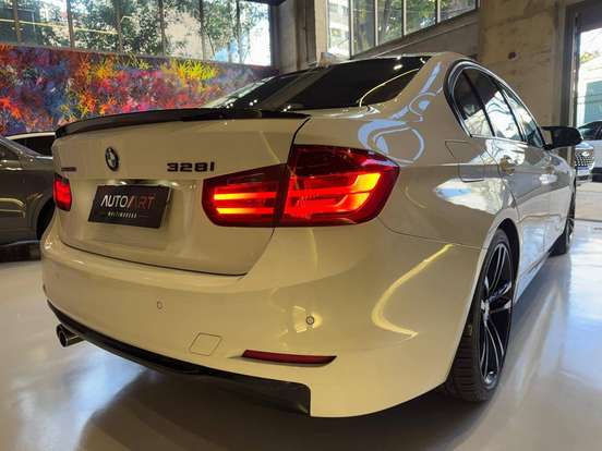 BMW-328i-2.0 GP 16V ACTIVEFLEX 4P AUTOMÁTICO BMW-328i-2014