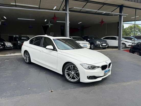 BMW-328i-2.0 LUXURY SEDAN 16V GASOLINA 4P AUTOMÁTICO BMW-328i-2012