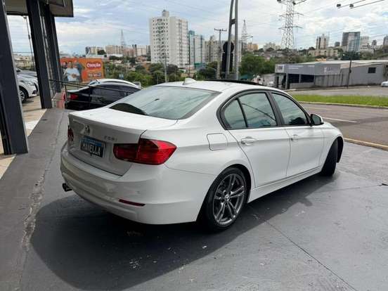 BMW-328i-2.0 LUXURY SEDAN 16V GASOLINA 4P AUTOMÁTICO BMW-328i-2012