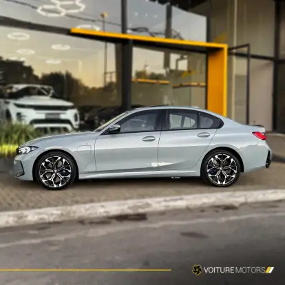 BMW-330e-2025