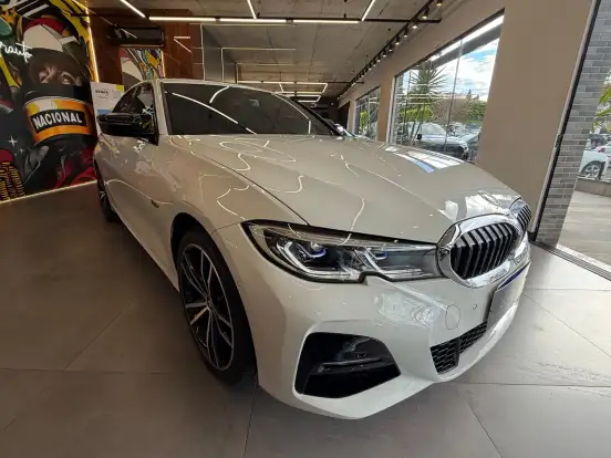 BMW-330e-2.0 16V TURBO HÍBRIDO M SPORT AUTOMÁTICO BMW-330e-2021