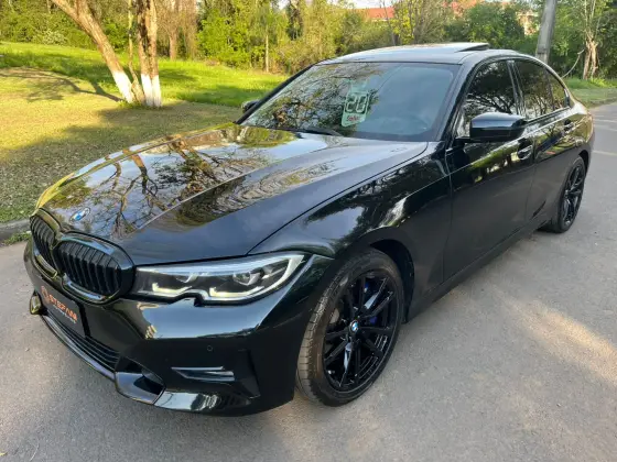 BMW 330i 2.0 16V TURBO GASOLINA SPORT AUTOMÁTICO