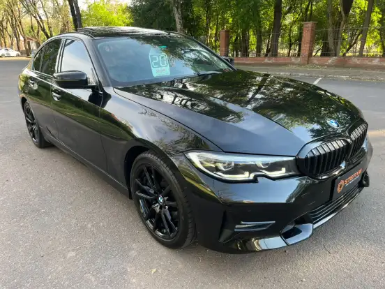 BMW-330i-2019