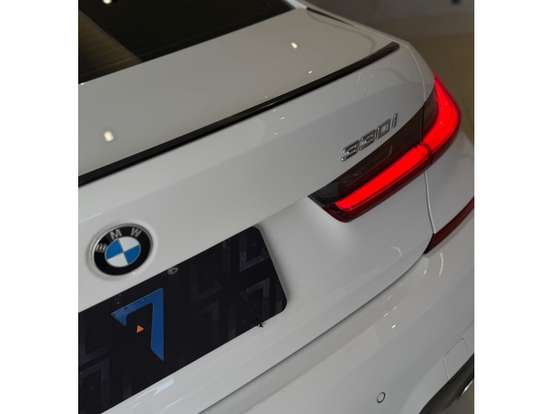 BMW-330i-2.0 16V TURBO GASOLINA M SPORT AUTOMÁTICO BMW-330i-2019