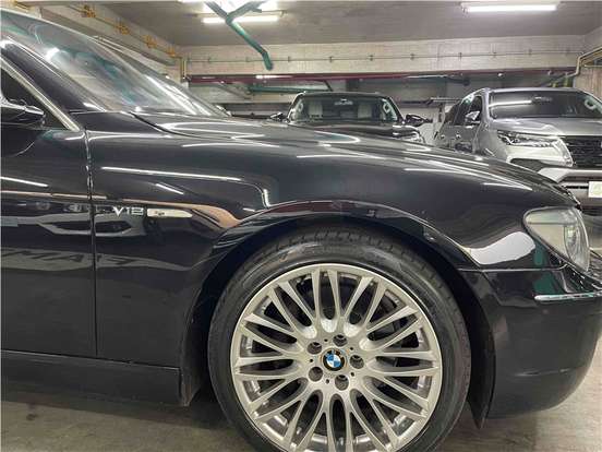 BMW-760Li-6.0 SEDAN V12 48V GASOLINA 4P AUTOMÁTICO BMW-760Li-2006