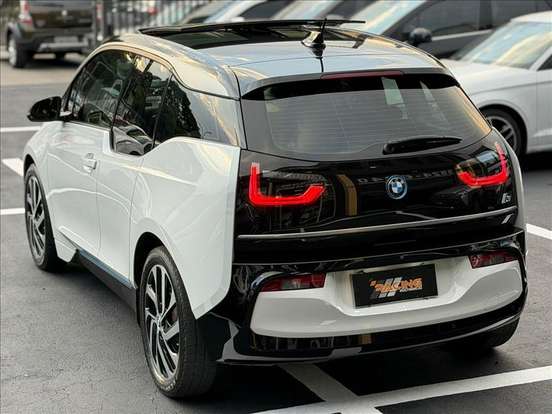 BMW-i3-0.6 HÍBRIDO REX FULL 4P AUTOMÁTICO BMW-i3-2021