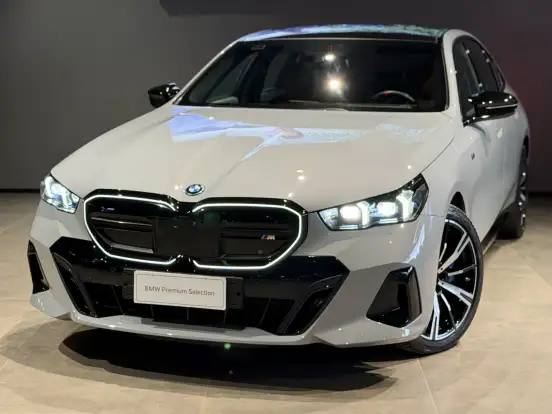 BMW-i5-ELÉTRICO XDRIVE60 M SPORT BMW-i5-2024