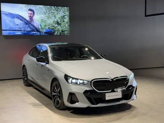 BMW-i5-ELÉTRICO XDRIVE60 M SPORT BMW-i5-2024