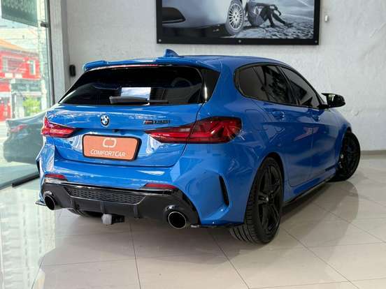 BMW-M 135i-2021