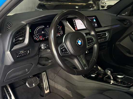 BMW-M 135i-2.0 16V TURBO GASOLINA XDRIVE AUTOMÁTICO BMW-M 135i-2021