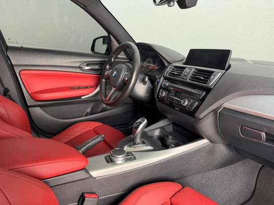 BMW-M 140i-2017