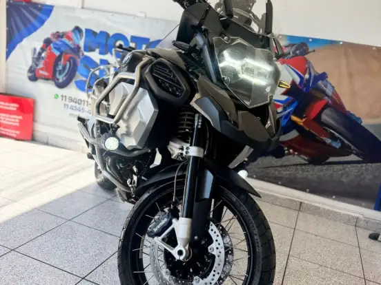 BMW-R 1250 GS PREMIUM TRIPLE BLACK BMW-R 1250 GS PREMIUM TRIPLE BLACK-2022