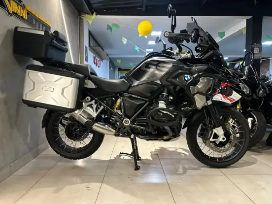 BMW-R 1250 GS PREMIUM TRIPLE BLACK BMW-R 1250 GS PREMIUM TRIPLE BLACK-2023