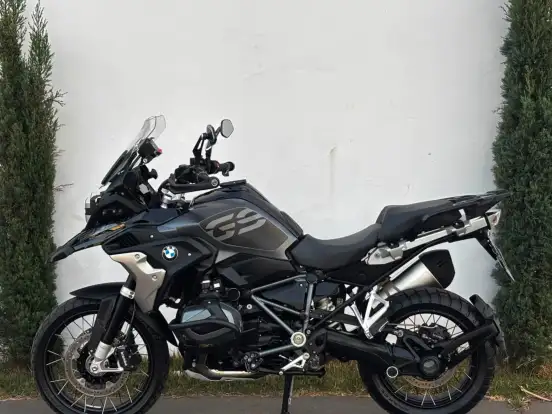BMW-R 1250 GS PREMIUM TRIPLE BLACK BMW-R 1250 GS PREMIUM TRIPLE BLACK-2023