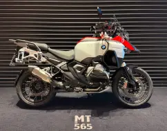 BMW R 1300 GS ADVENTURE PLUS BMW R 1300 GS ADVENTURE PLUS