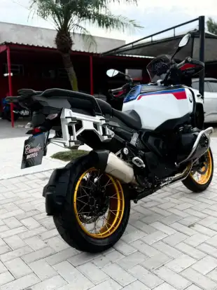 BMW-R 1300 GS ADVENTURE TROPHY BMW-R 1300 GS ADVENTURE TROPHY-2025