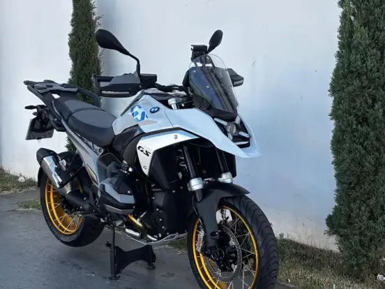 BMW-R 1300 GS PLUS BMW-R 1300 GS PLUS-2024