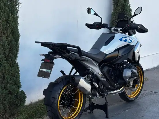 BMW-R 1300 GS PLUS BMW-R 1300 GS PLUS-2024