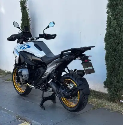 BMW-R 1300 GS PLUS-2024