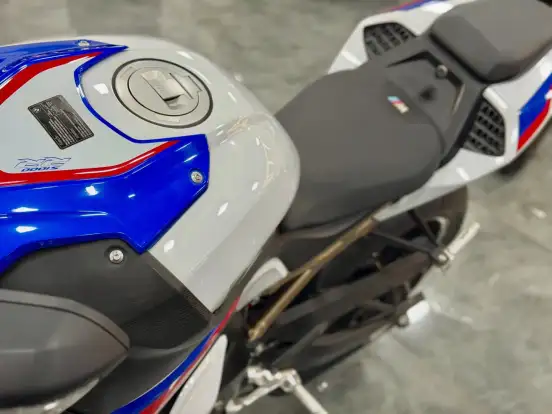 BMW-S 1000 RR M BMW-S 1000 RR M-2021
