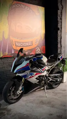 BMW-S 1000 RR M-2022