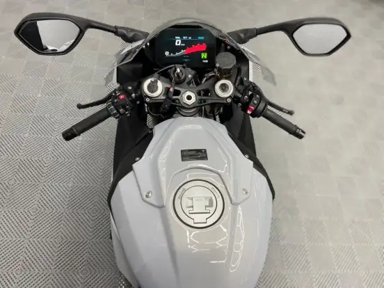 BMW-S 1000 RR BMW-S 1000 RR-2021