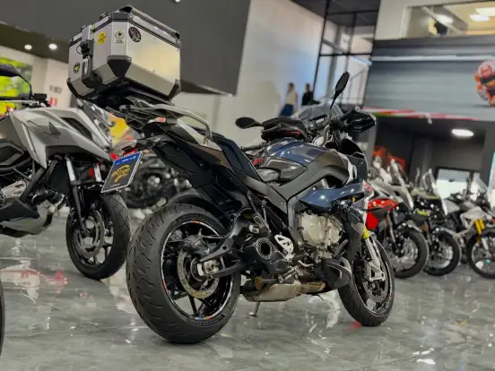 BMW-S 1000 XR-2018