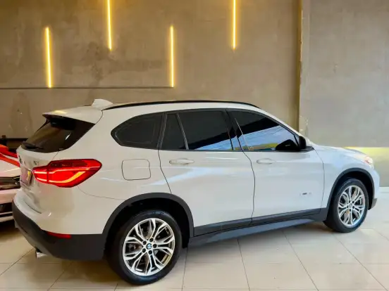 BMW-X1-2018