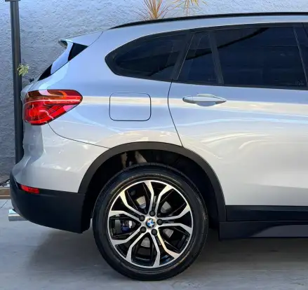 BMW-X1-2.0 16V TURBO ACTIVEFLEX SDRIVE20I 4P AUTOMÁTICO BMW-X1-2018
