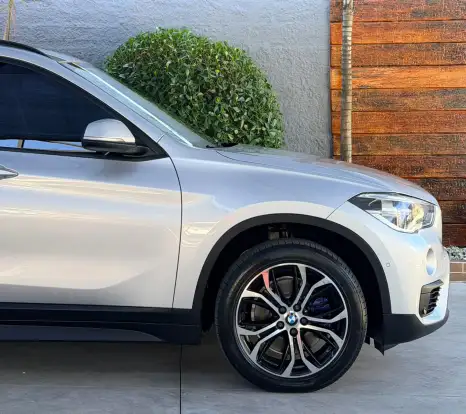 BMW-X1-2.0 16V TURBO ACTIVEFLEX SDRIVE20I 4P AUTOMÁTICO BMW-X1-2018