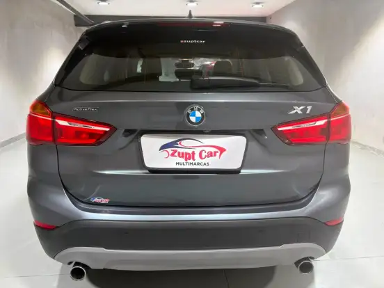 BMW-X1-2.0 16V TURBO ACTIVEFLEX SDRIVE20I 4P AUTOMÁTICO BMW-X1-2017