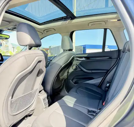 BMW-X1-2.0 16V TURBO ACTIVEFLEX SDRIVE20I X-LINE 4P AUTOMÁTICO BMW-X1-2020