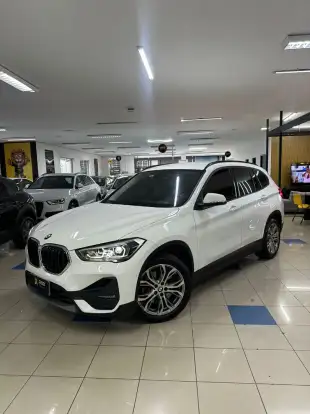 BMW-X1-2.0 16V TURBO ACTIVEFLEX SDRIVE20I X-LINE 4P AUTOMÁTICO BMW-X1-2021