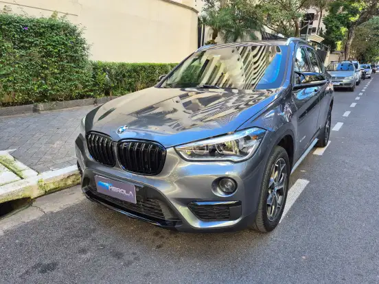 BMW-X1-2.0 16V TURBO GASOLINA SDRIVE20I GP 4P AUTOMÁTICO BMW-X1-2016