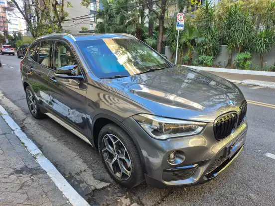 BMW-X1-2.0 16V TURBO GASOLINA SDRIVE20I GP 4P AUTOMÁTICO BMW-X1-2016
