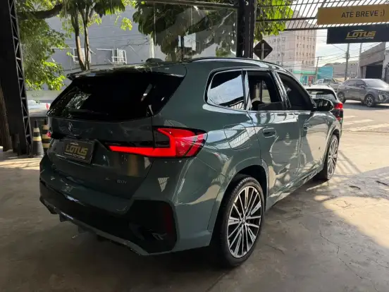BMW-X1-2025