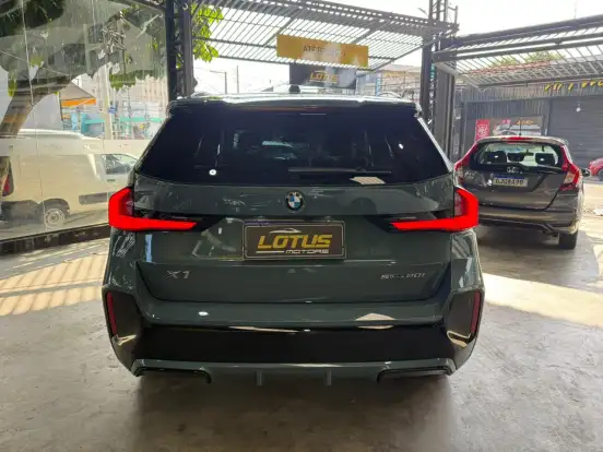 BMW-X1-2025