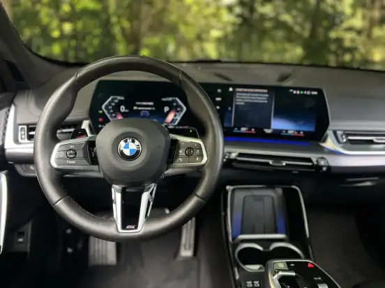 BMW-X1-2022