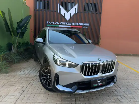 BMW X1 2.0 16V TURBO GASOLINA SDRIVE20I X-LINE STEPTRONIC