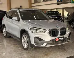 BMW X1 2.0 16V TURBO ACTIVEFLEX SDRIVE20I 4P AUTOMÁTICO BMW X1 2.0 16V TURBO ACTIVEFLEX SDRIVE20I 4P AUTOMÁTICO